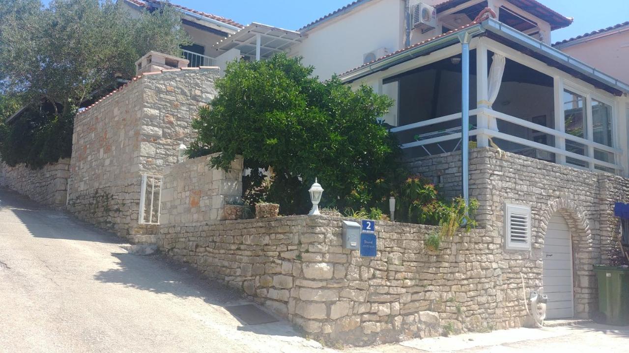 Apartments Marija Bajto Nečujam Esterno foto